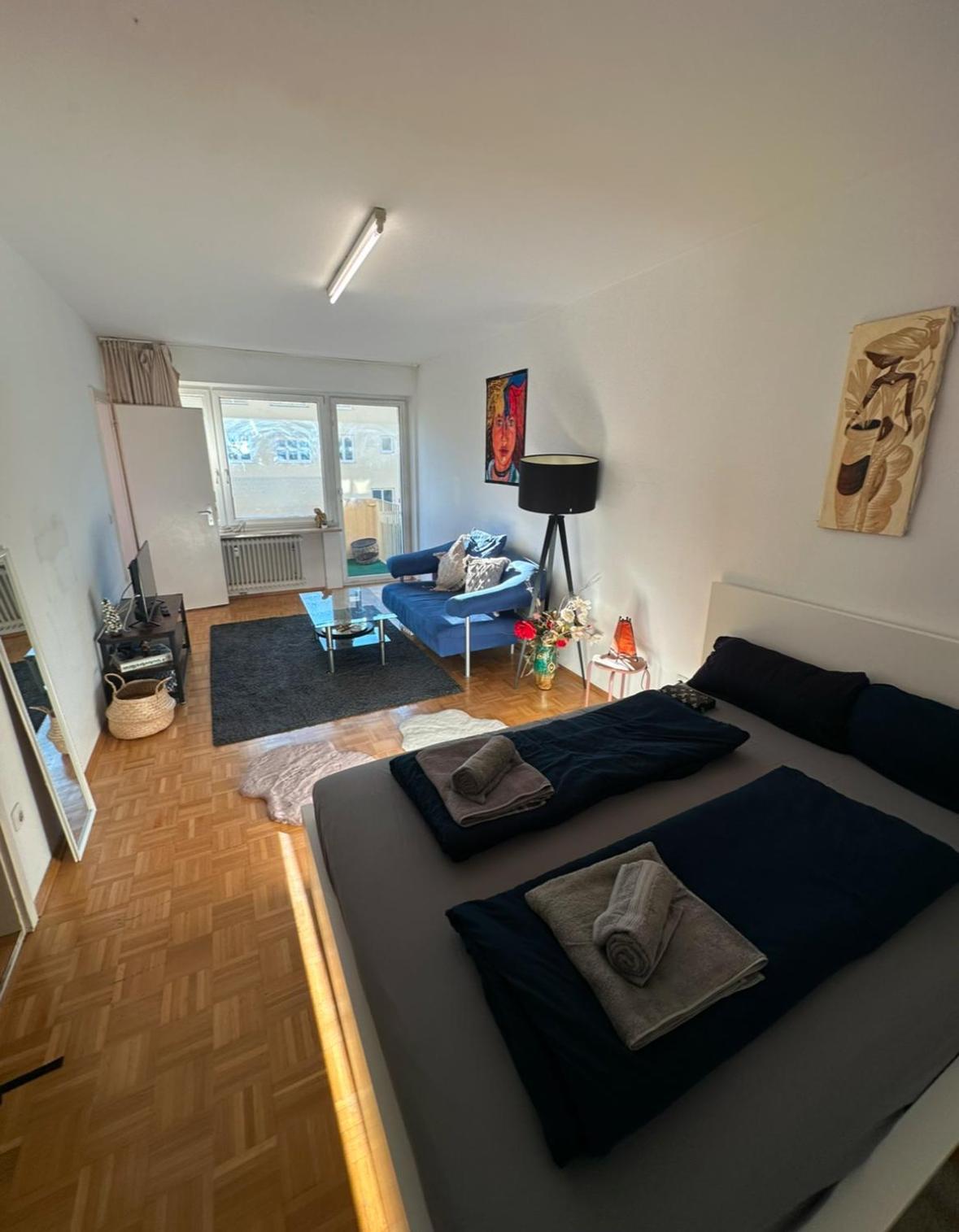 Apartment Feel Flat